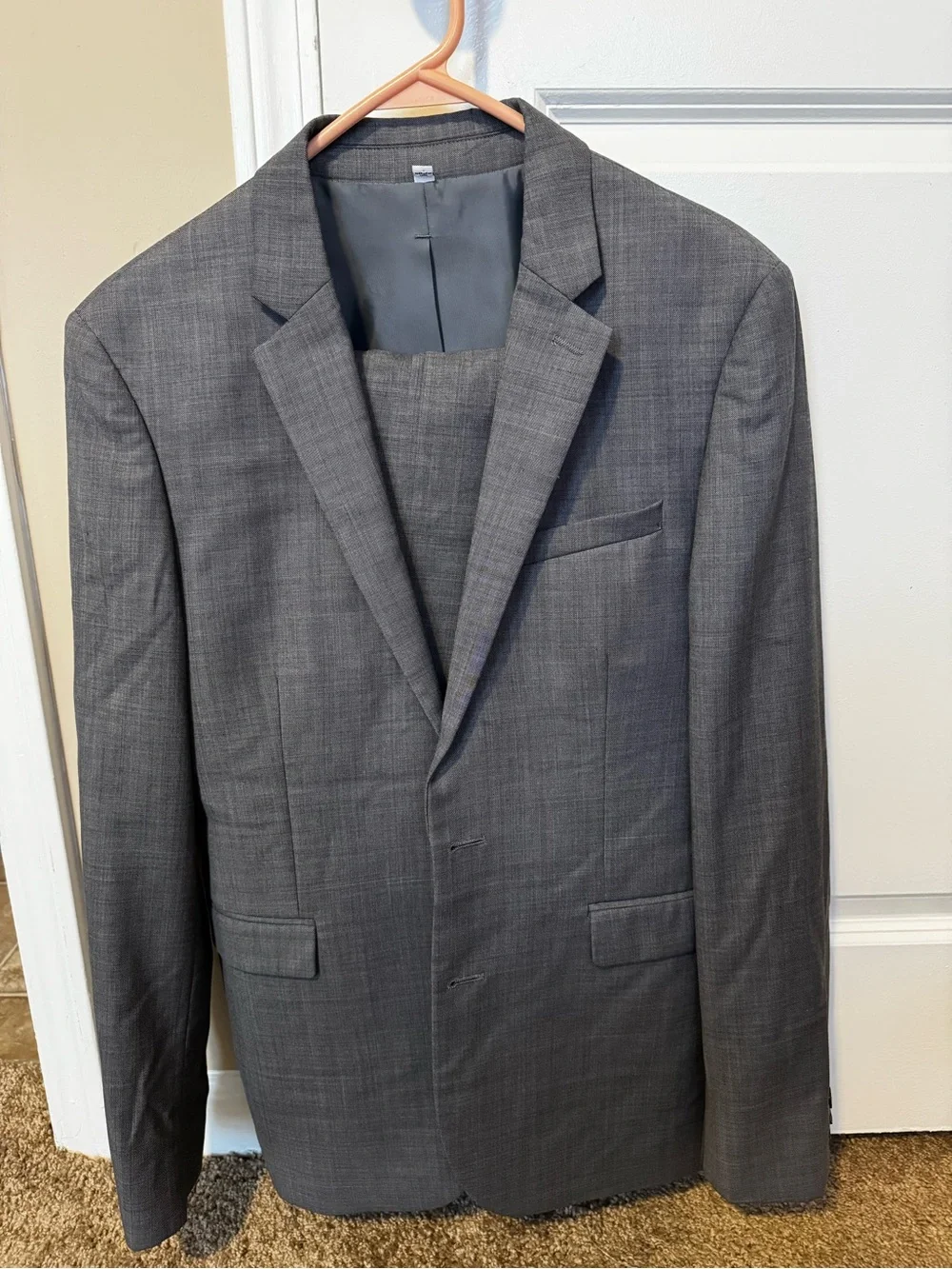 Express Men’s Gray Two-Piece Suit